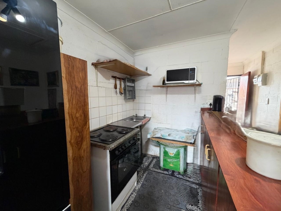 2 Bedroom Property for Sale in Pelican Park Western Cape